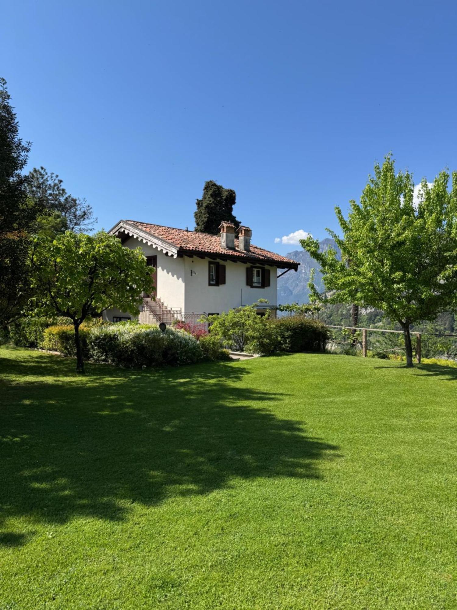 Вилла Laghel7 Agritur Арко Экстерьер фото